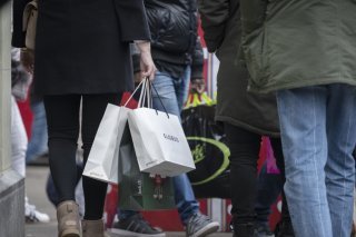 Un pas en arrière, après deux pas en avant pour le commerce de détail helvétique en août. (archive) KEYSTONE/CHRISTIAN BEUTLER